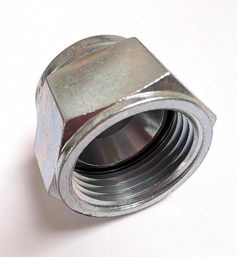 Uzavírací kuželka s maticí (Butzen..JIC)